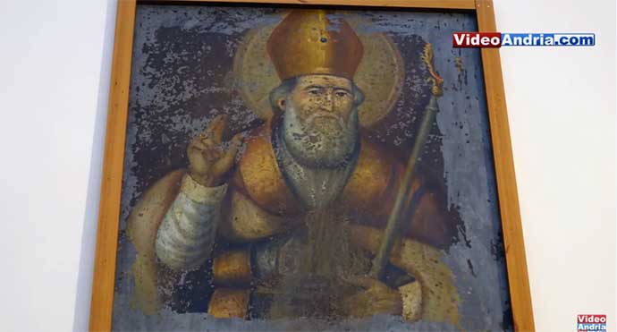 Andria: scoperta la casa dove visse San Riccardo? Nel centro storico c’è un antico dipinto che … video