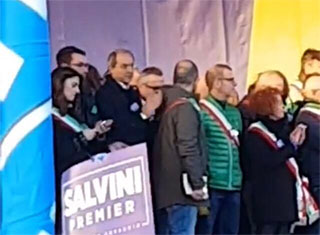 Giorgino a Firenze sul palco con gli altri sindaci