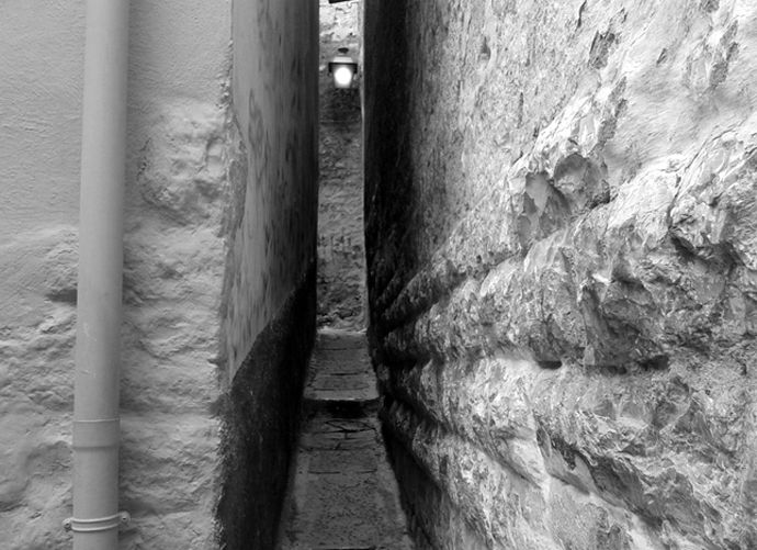 via-piu-piccola-del-mondo