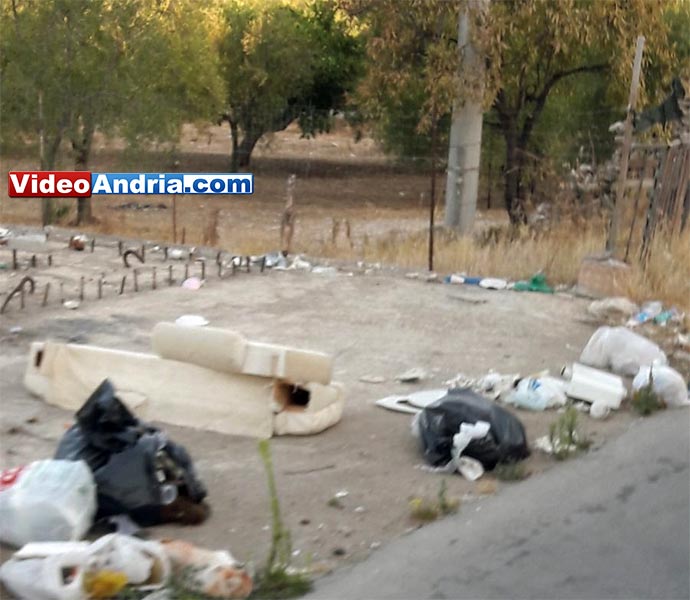 rifiuti-abbandonati-ad-Andria–Contrada-coppe-e-quadrone—-jpg