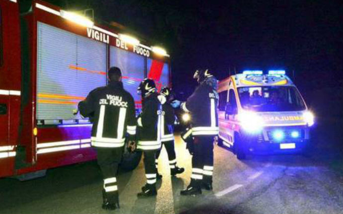 ambulanza vigili del fuoco