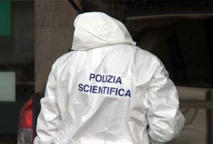 Risultati immagini per polizia scientifica