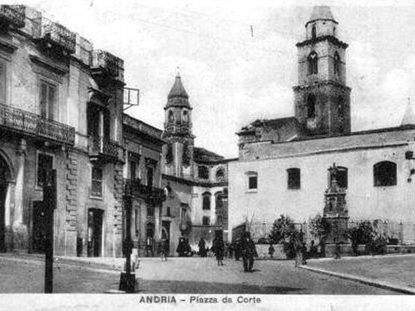 andria piazza la corte anno 1935 circa