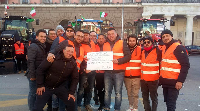 andriesi a bari protesta agricoltori gilet arancioni 2