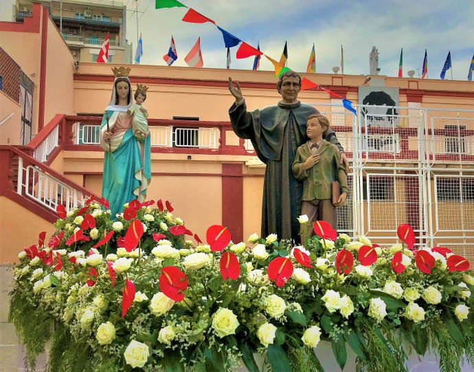 Statue immacolata e don bosco