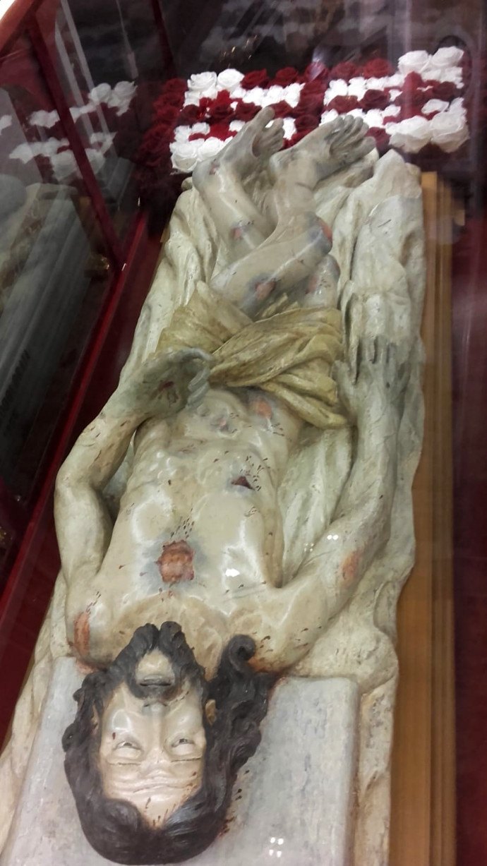 statua del cristo sepolto cerignola antolini xix secolo