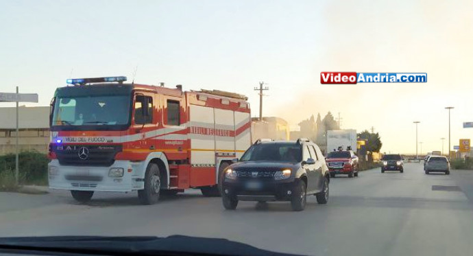 incendio andria via trani vigili del fuoco